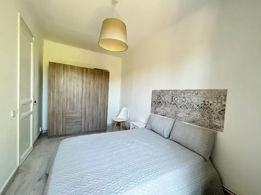 Apartamento Muy Luminoso Frente A Parque Joan Miro Barcelona